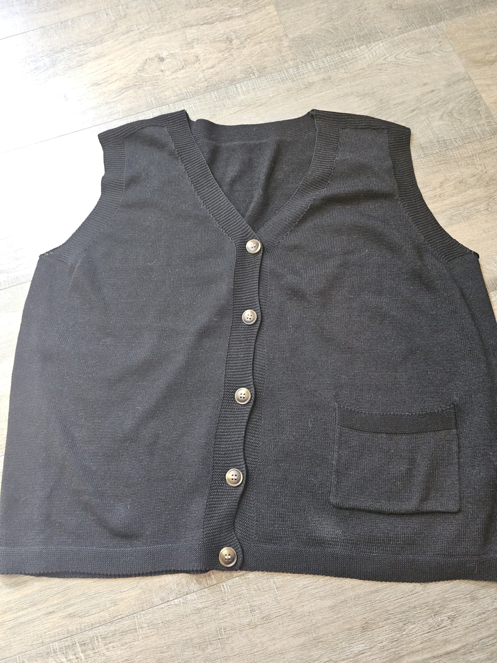SHEIN Black Button-Front Knit Sweater Vest Size Large